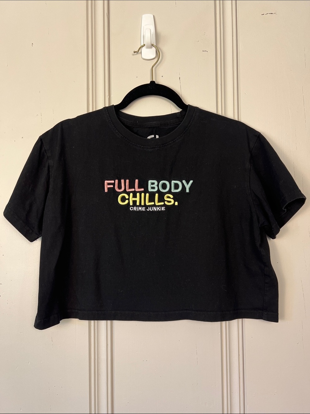 Crime Junkie Full Body Chills Crop Tee Medium Official Podcast Merch